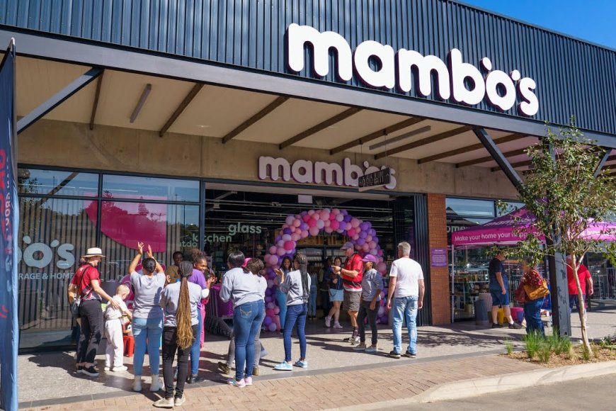 MAMBOS SHOP ASSISTANTS/CASHIERS